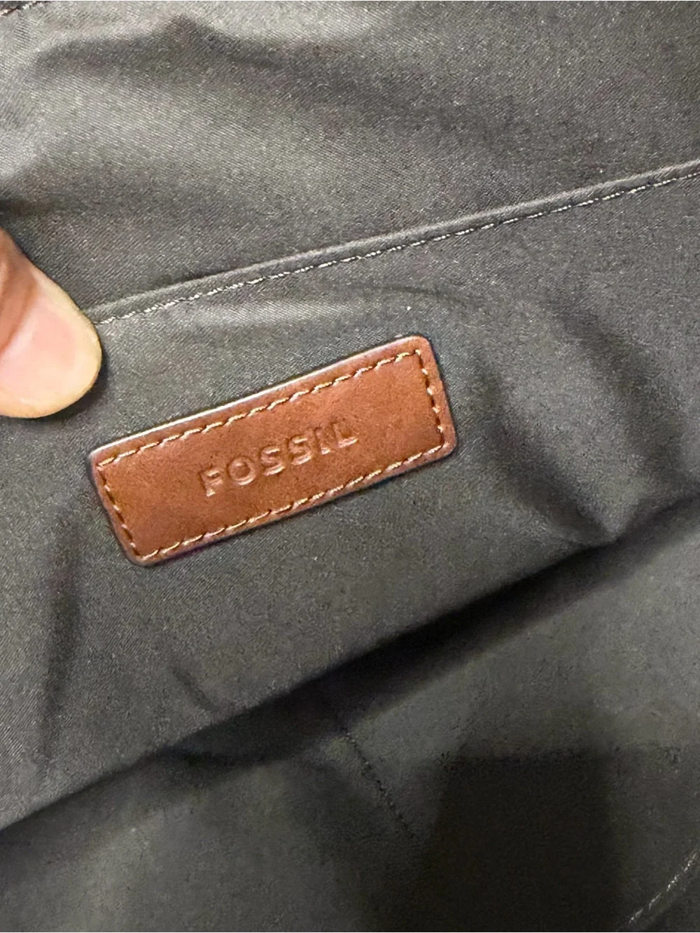Fossil Brown Leather laptop Messenger Bag with Embossed Logo New